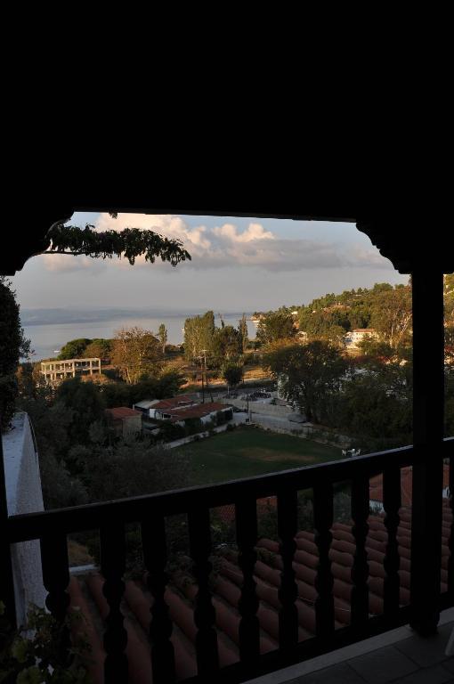 Villa Frideriki Agia Paraskevi  Bagian luar foto