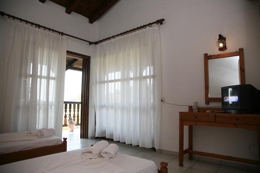 Villa Frideriki Agia Paraskevi  Bagian luar foto